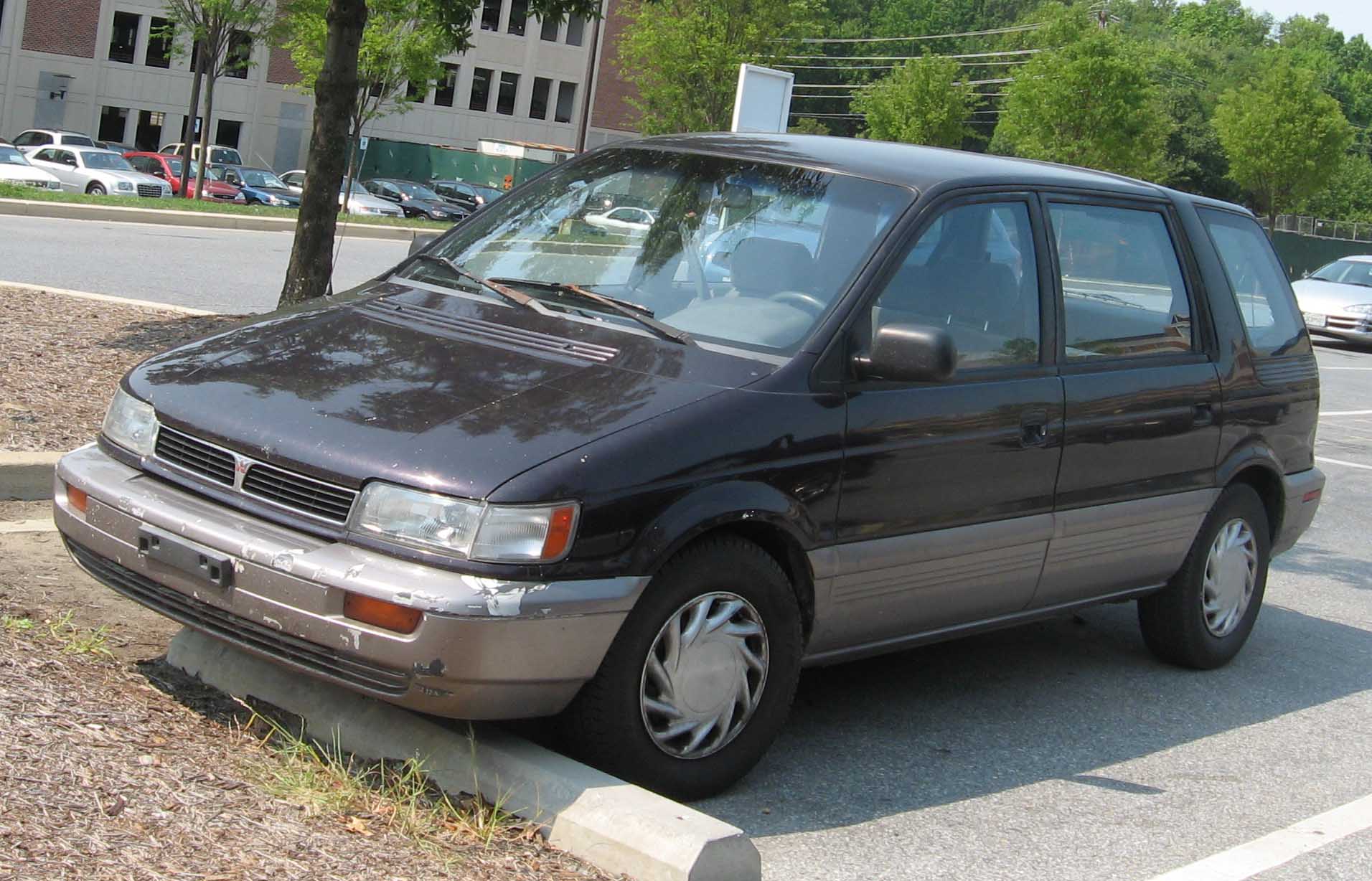 mitsubishi chariot 1991